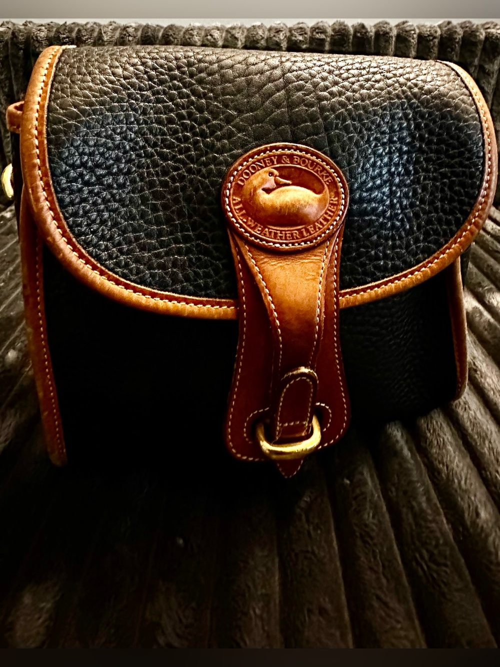 Dooney & Bourke {AWL} Black Pebbled Leather Crossbody Shoulder Bag